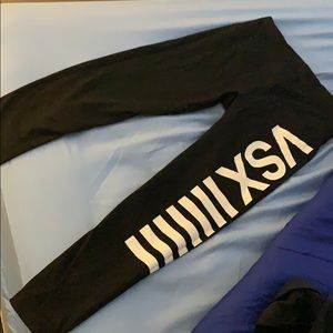Victoria Secret sport leggings/ tights